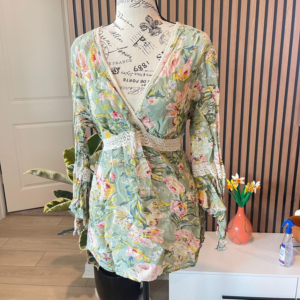 DCC Missy XL Floral Print Long Sleeve Mini Dress with‎ Crochet Trim